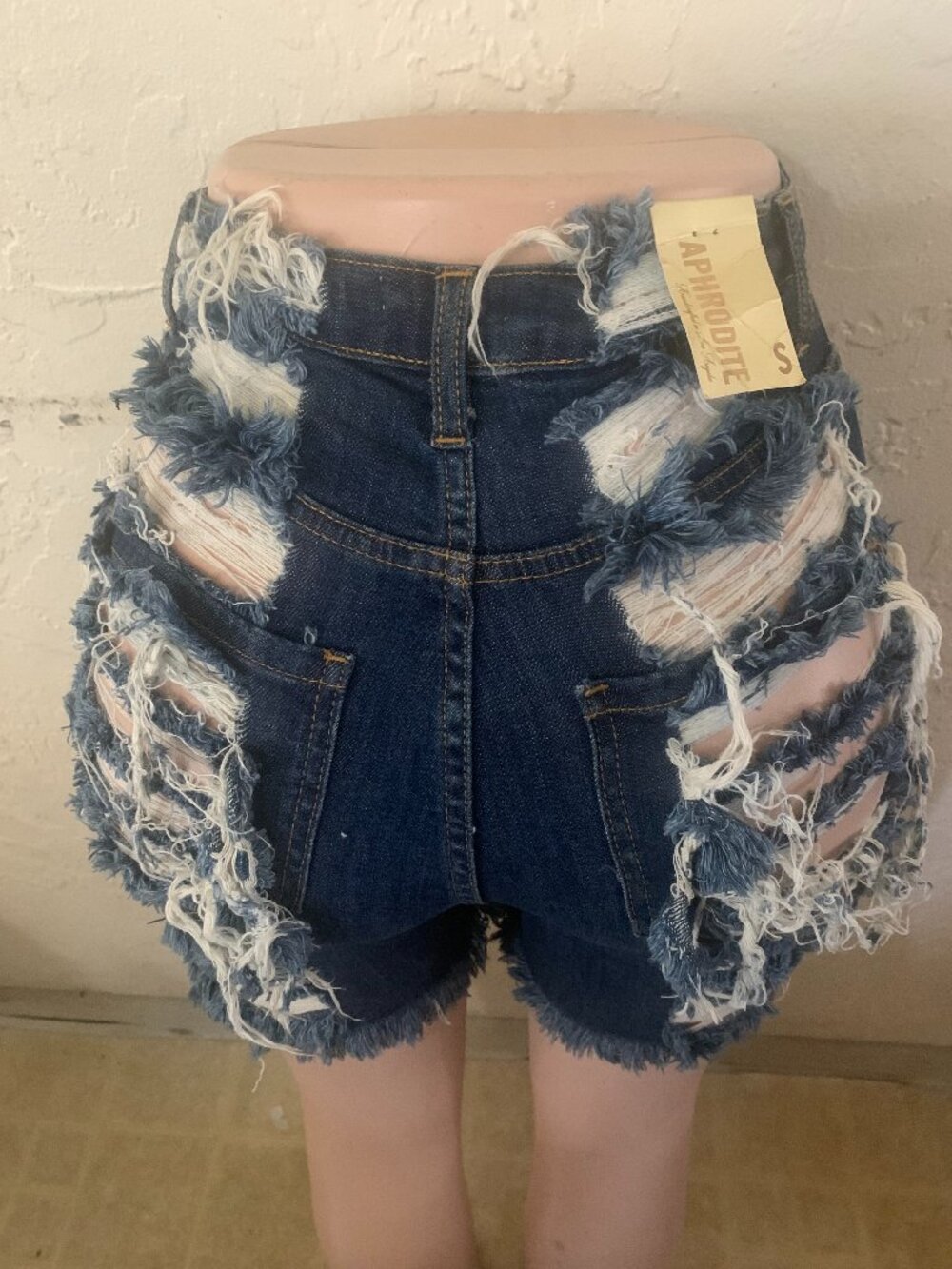 APHRODITE SHORT PANTS